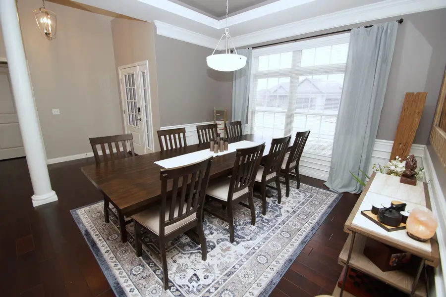 5525 Willmeyer Drive, Bettendorf, IA 52722 - Image #2