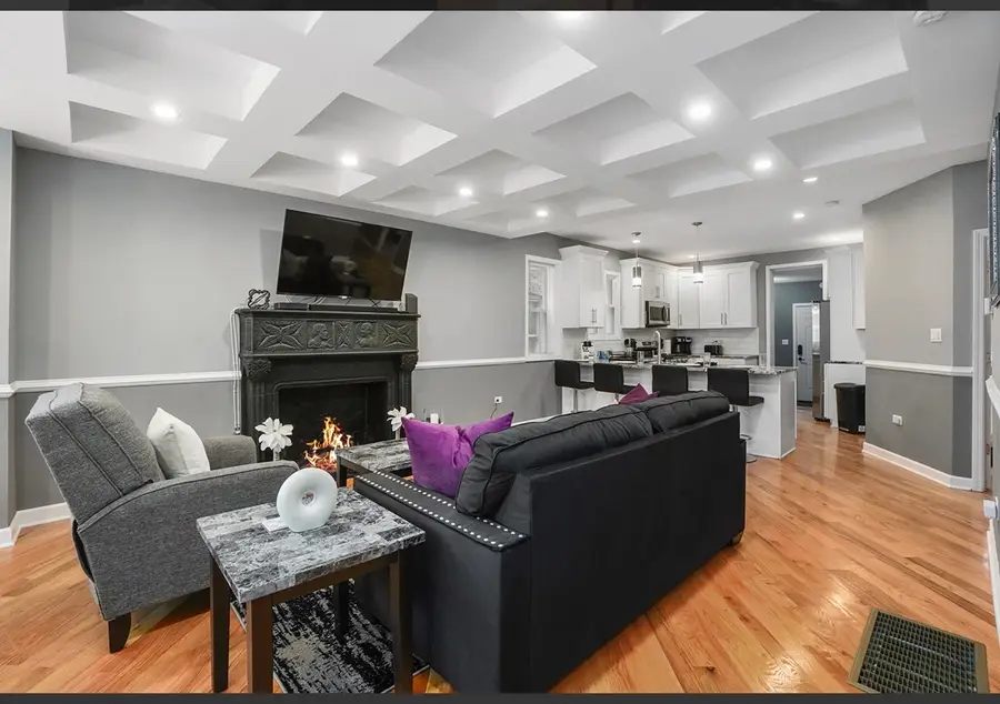 8110 S Vernon Avenue, Chicago, IL 60619 - Image #3