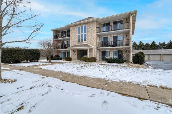 12755 Saint Andrews Court #302, Lemont, IL 60439