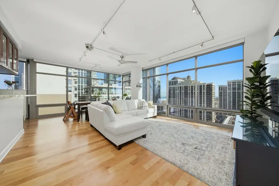 100 E 14th Street #1401, Chicago, IL 60605 - Image #2