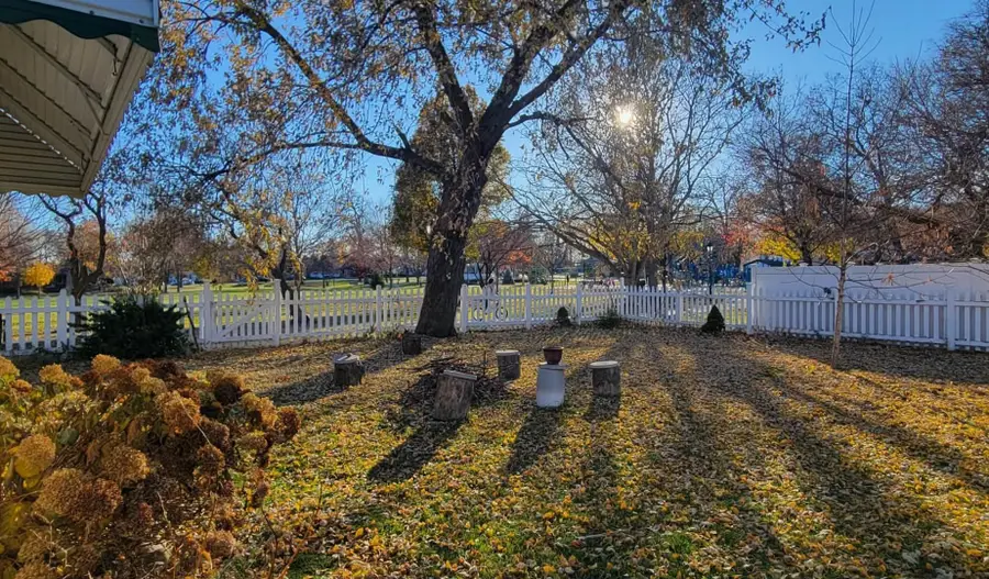 138 N Eastern Avenue, Bartlett, IL 60103 - #3