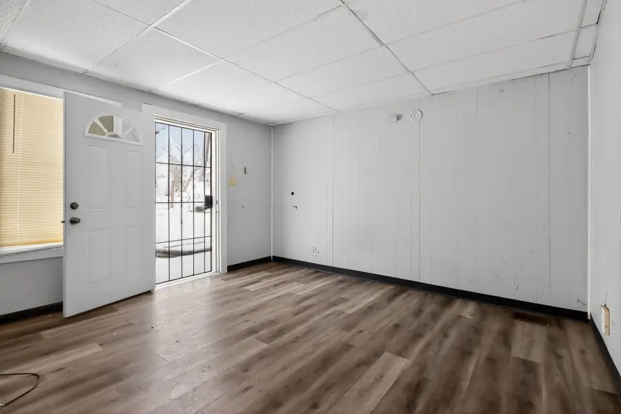 1622 E Cornell Avenue, Springfield, IL 62703 - #3