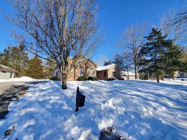 1142 Cedar Ridge Drive, Carbondale, IL 62901