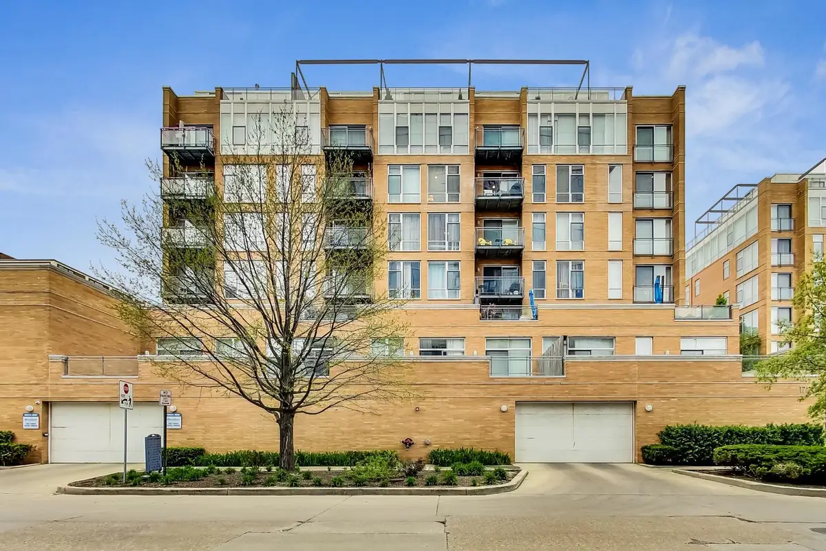 1720 Oak Avenue #501, Evanston, IL 60201 - Image #1