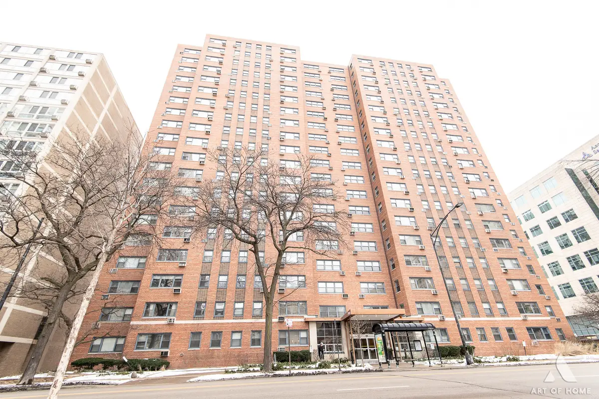 2909 N Sheridan Road #407, Chicago, IL 60657 - Image #1