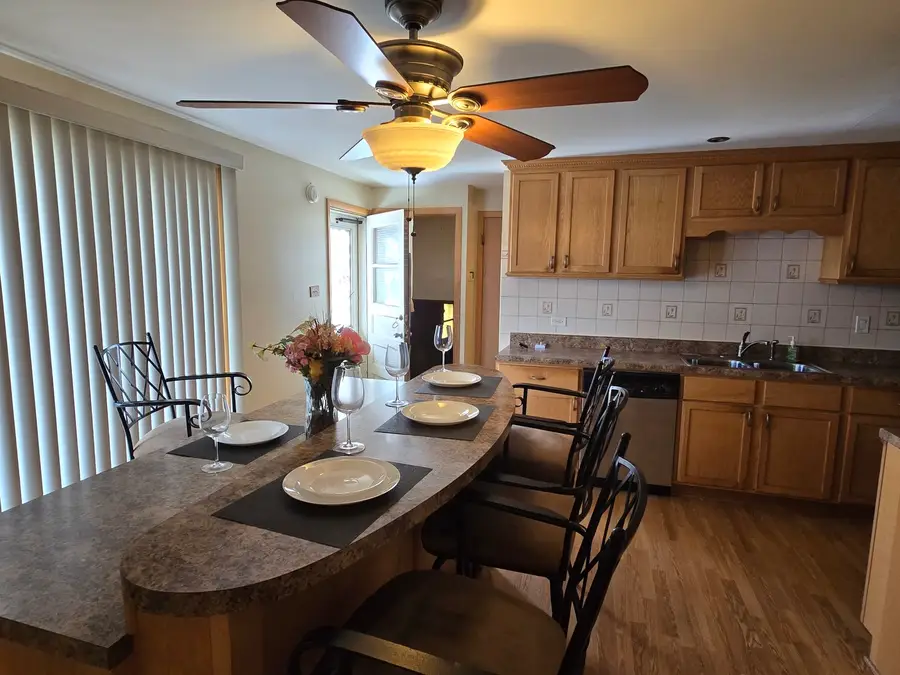 15354 Dobson Avenue, South Holland, IL 60473 - #2