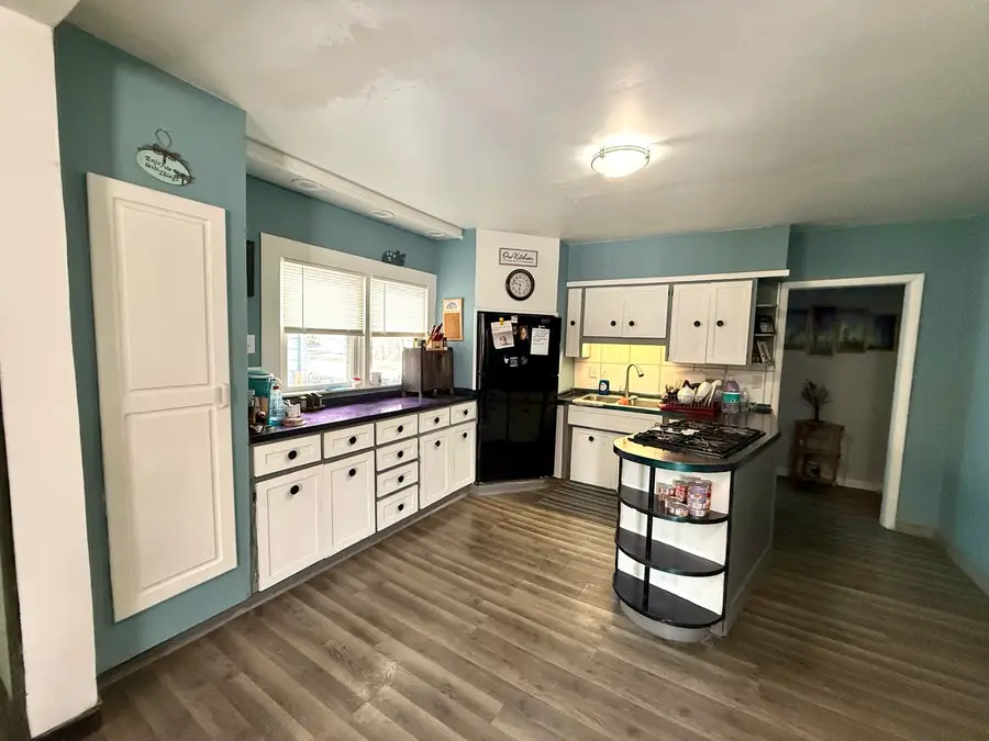 Address Withheld By Seller, Herrin, IL 62948 - #2