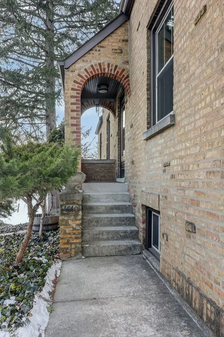 4640 Lee Avenue, Downers Grove, IL 60515 - Image #3