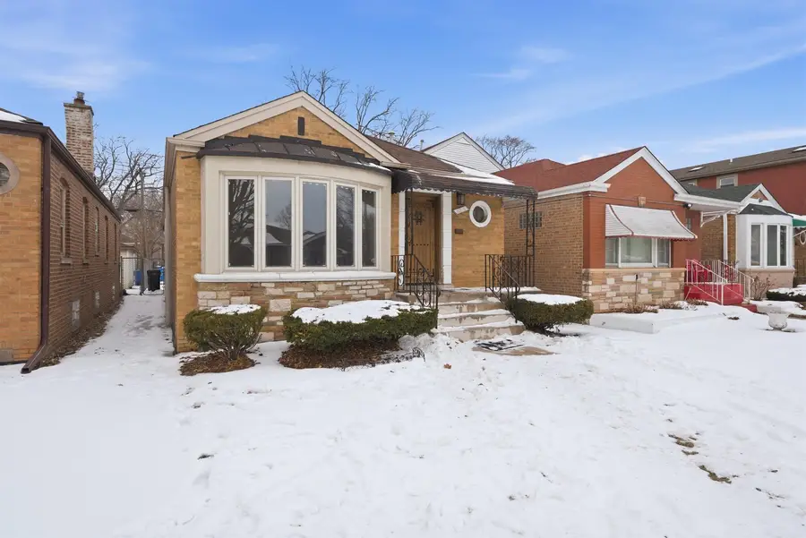 8818 S Merrill Avenue, Chicago, IL 60617 - #2