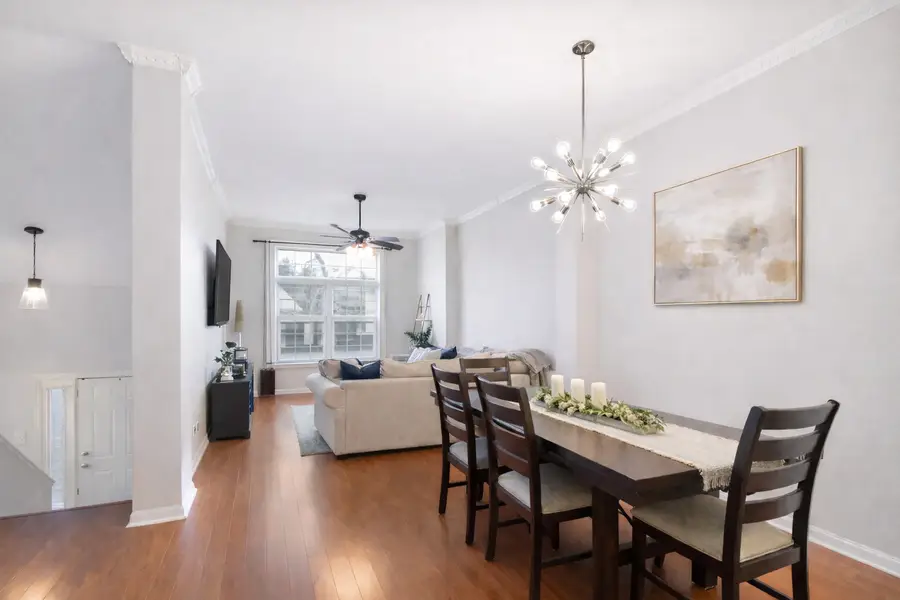 Address Withheld By Seller, Aurora, IL 60502 - #2