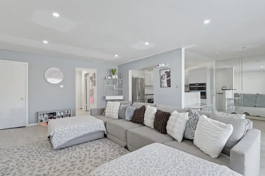 827 E 194th Street #827, Glenwood, IL 60425 - Image #3