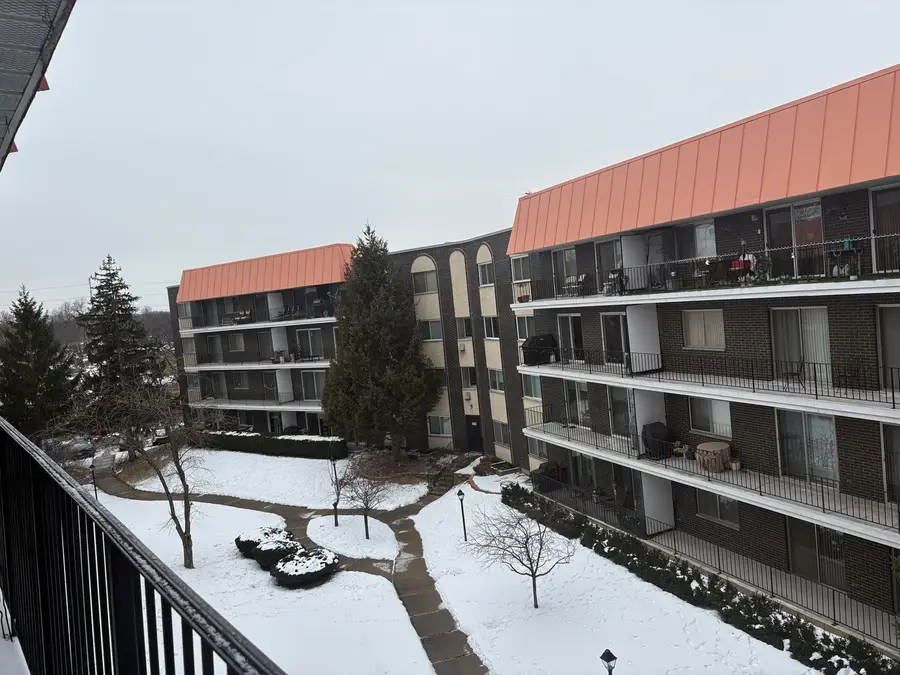 9529 Bronx Avenue #401, Skokie, IL 60077 - Image #3
