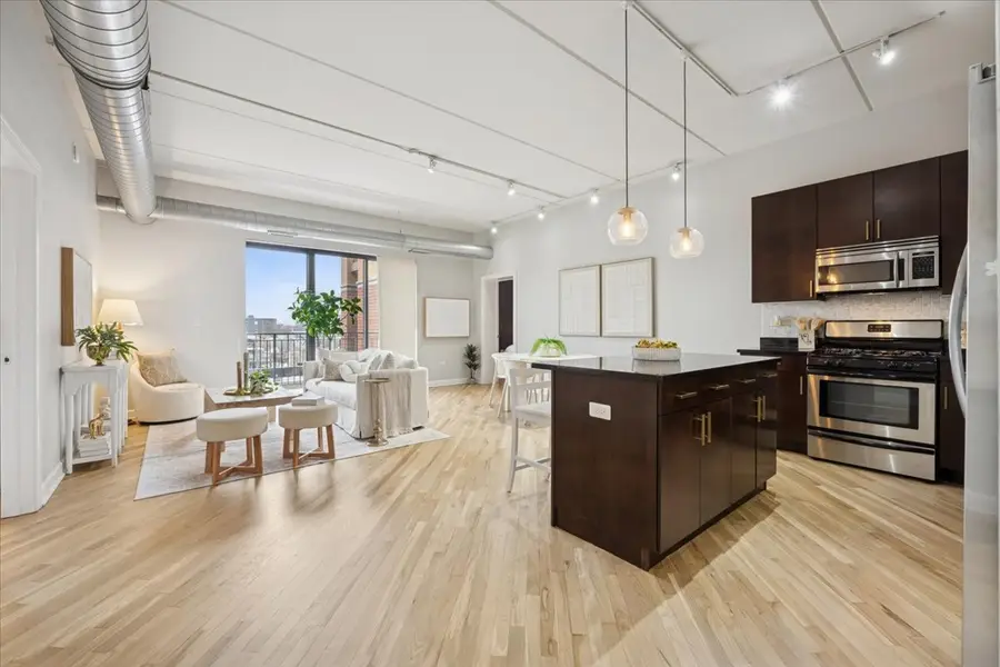 3125 W Fullerton Avenue #419, Chicago, IL 60647 - Image #2