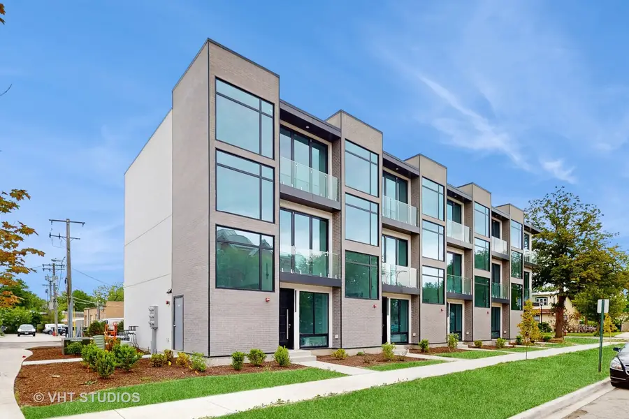 6332 Hennings Court, Morton Grove, IL 60053 - #2