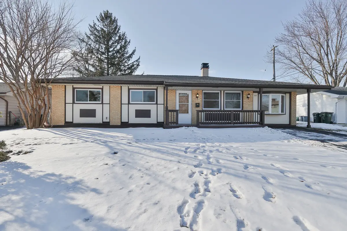 755 Cambridge Lane, Hoffman Estates, IL 60169 - #1