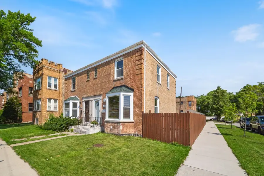 5300 W Foster Avenue, Chicago, IL 60630 - #2