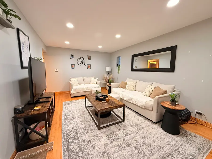 4918 N Moody Avenue, Chicago, IL 60630 - Image #3