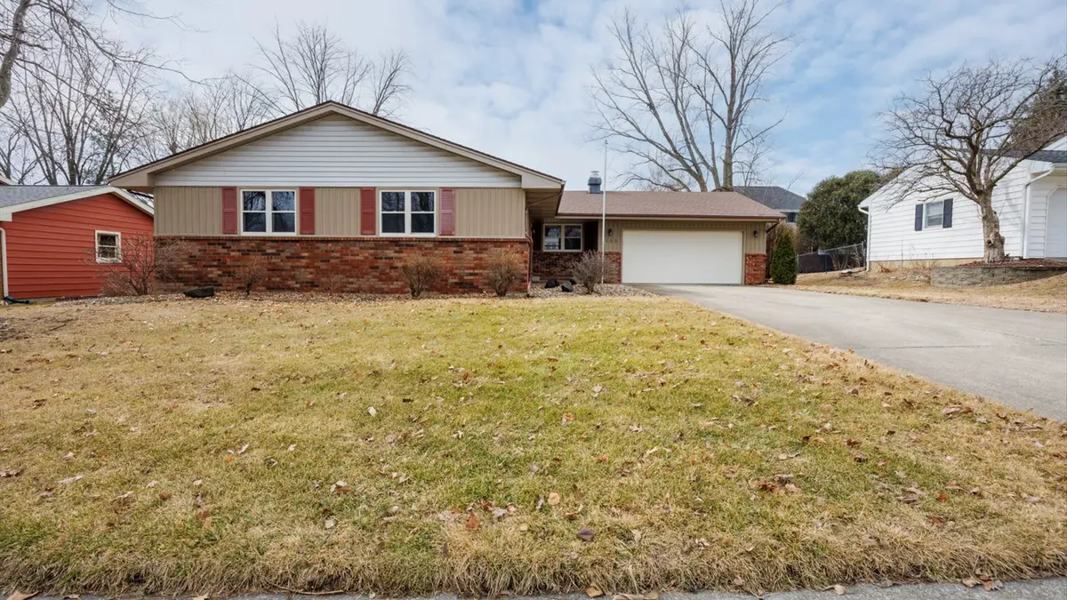 103 Cheltenham Drive, Normal, IL 61761 - #1