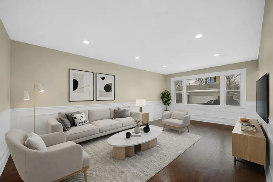 12930 S Carpenter Street, Calumet Park, IL 60827 - #3