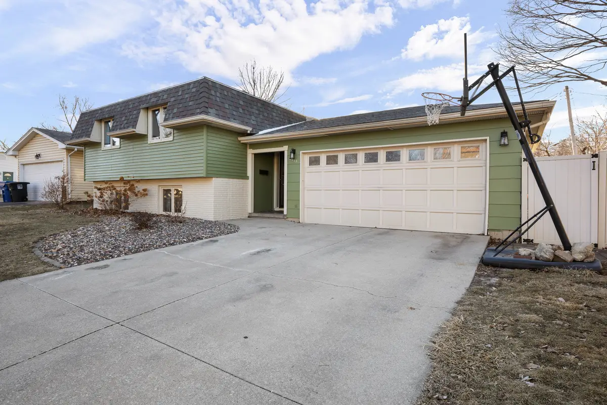 2413 3rd Street, Moline, IL 61265 - Image #1