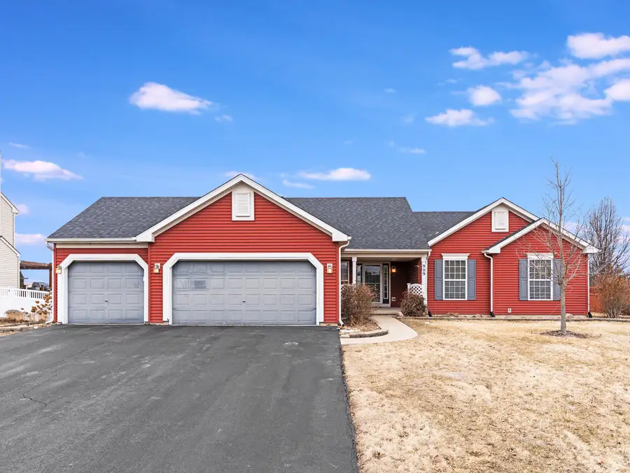 909 W Northwind Drive, Sandwich, IL 60548 - #2