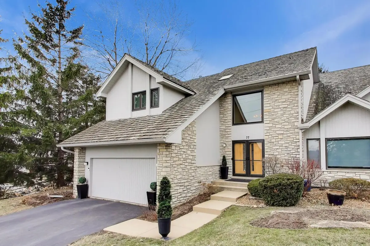 22 Rodeo Drive, Burr Ridge, IL 60527 - #1