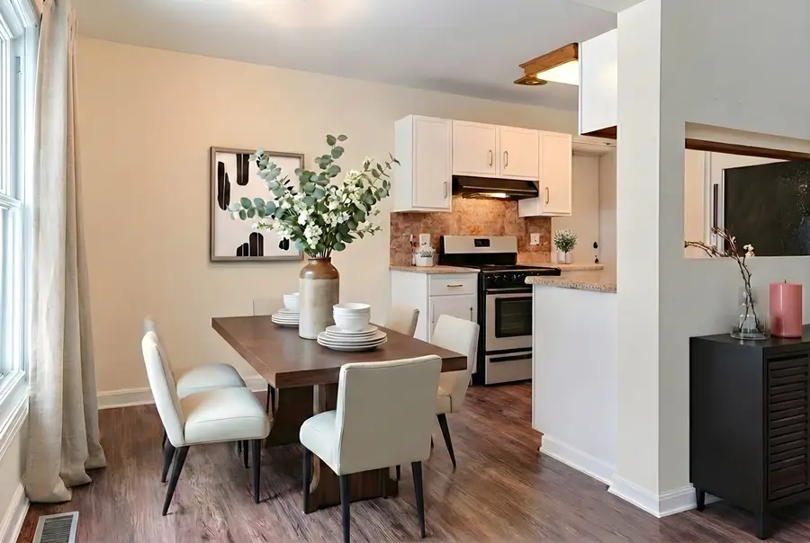 254 Sunset Court, Vernon Hills, IL 60061 - #3