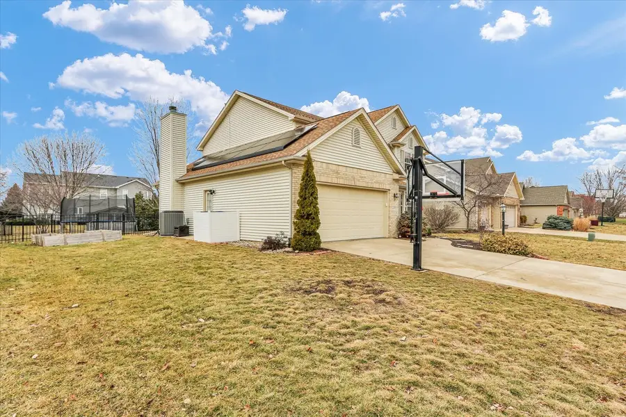 2109 Emerald Drive, Champaign, IL 61822 - #2