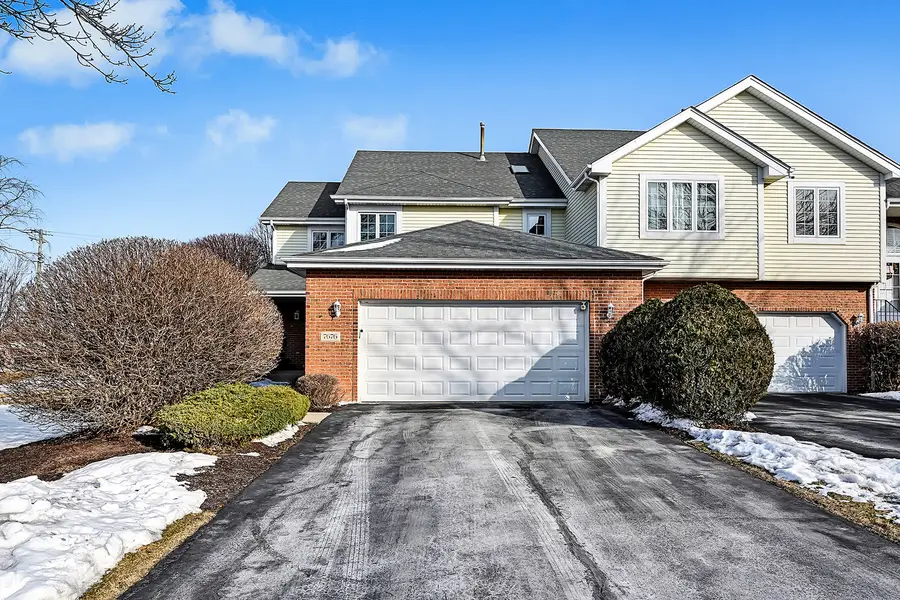 7676 Thistlewood Lane, Frankfort, IL 60423 - Image #2