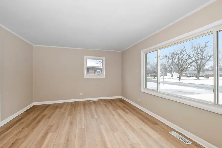 165 Nashua Street, Park Forest, IL 60466 - Image #2