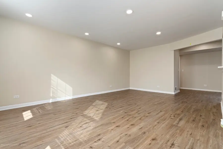 653 Serendipity Drive, Aurora, IL 60504 - Image #3