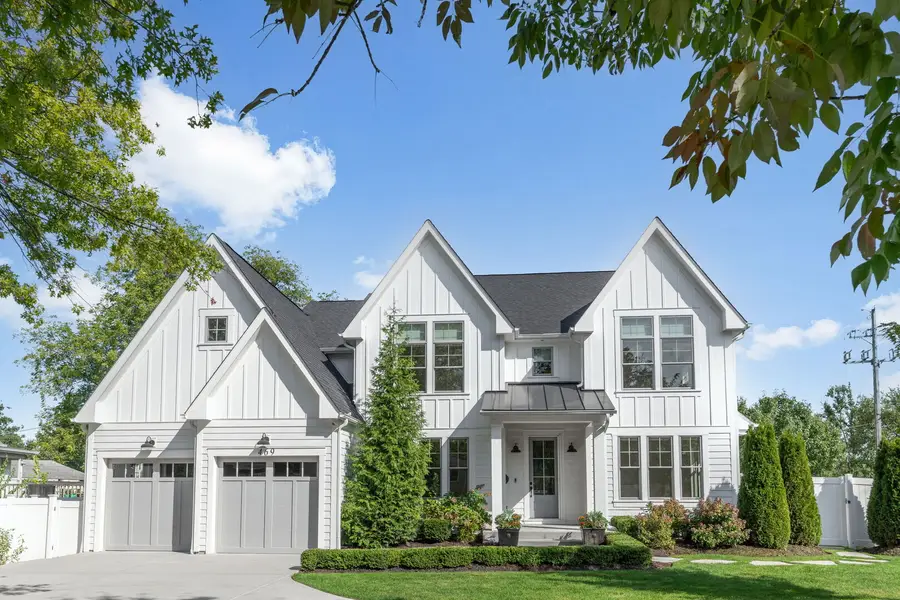 469 S Sunnyside Avenue, Elmhurst, IL 60126 - Image #2