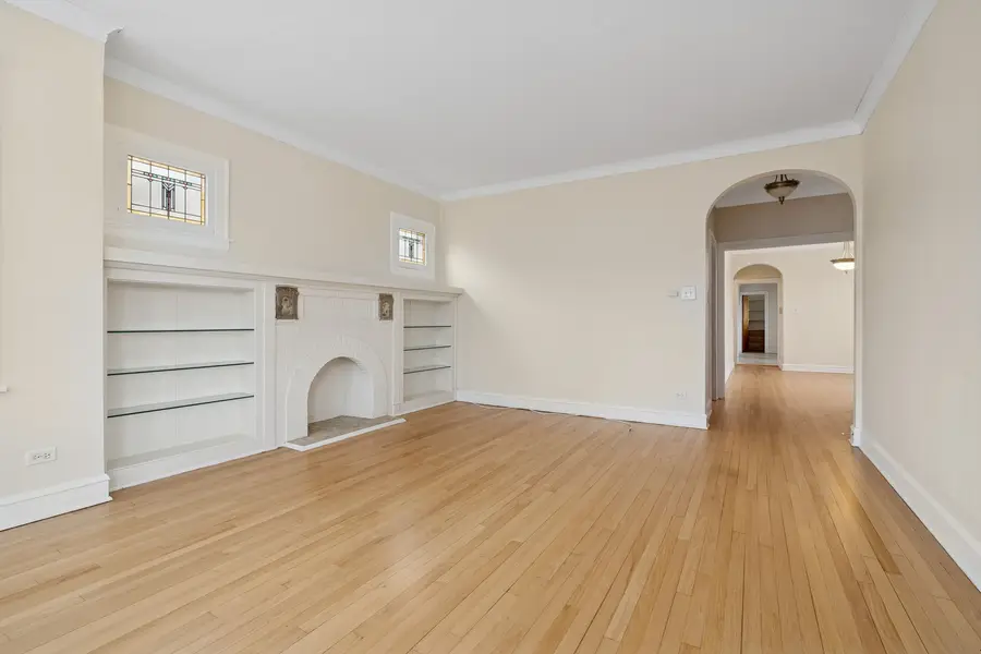 5907 N Virginia Avenue, Chicago, IL 60659 - #3