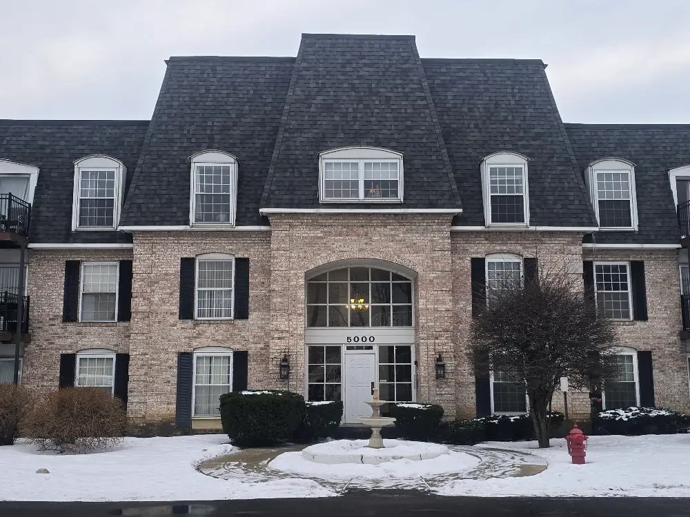 5000 Carriageway Drive #305, Rolling Meadows, IL 60008 - Image #1