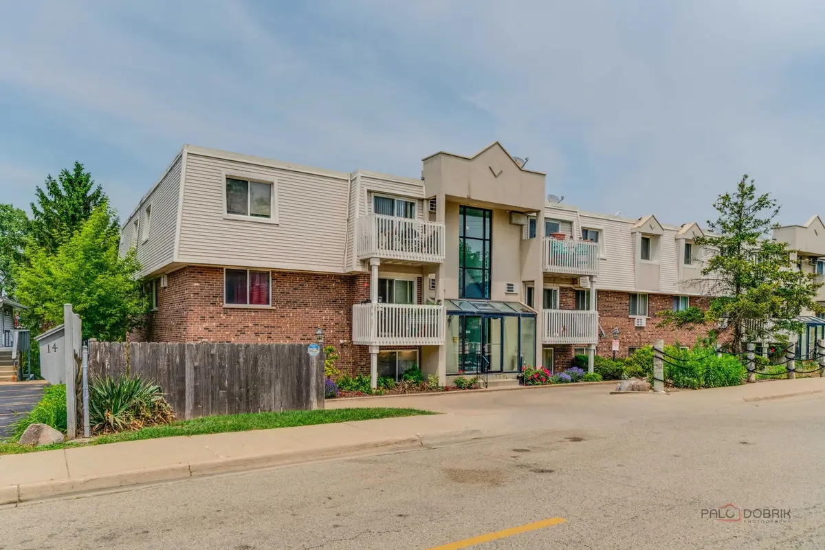 155 E Mill Street #8, Wauconda, IL 60084 - Image #1