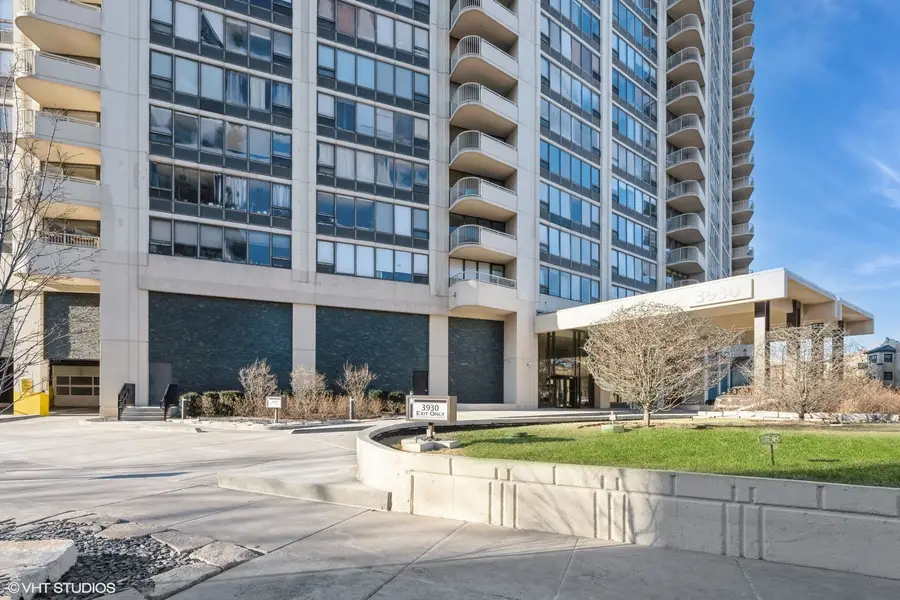 3930 N Pine Grove Avenue #604, Chicago, IL 60613 - Image #2