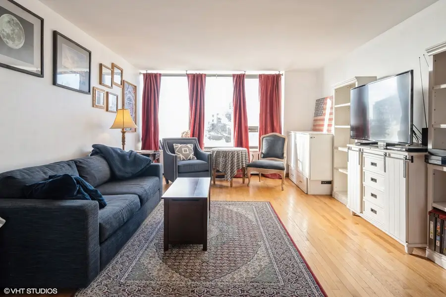 3930 N Pine Grove Avenue #604, Chicago, IL 60613 - Image #3