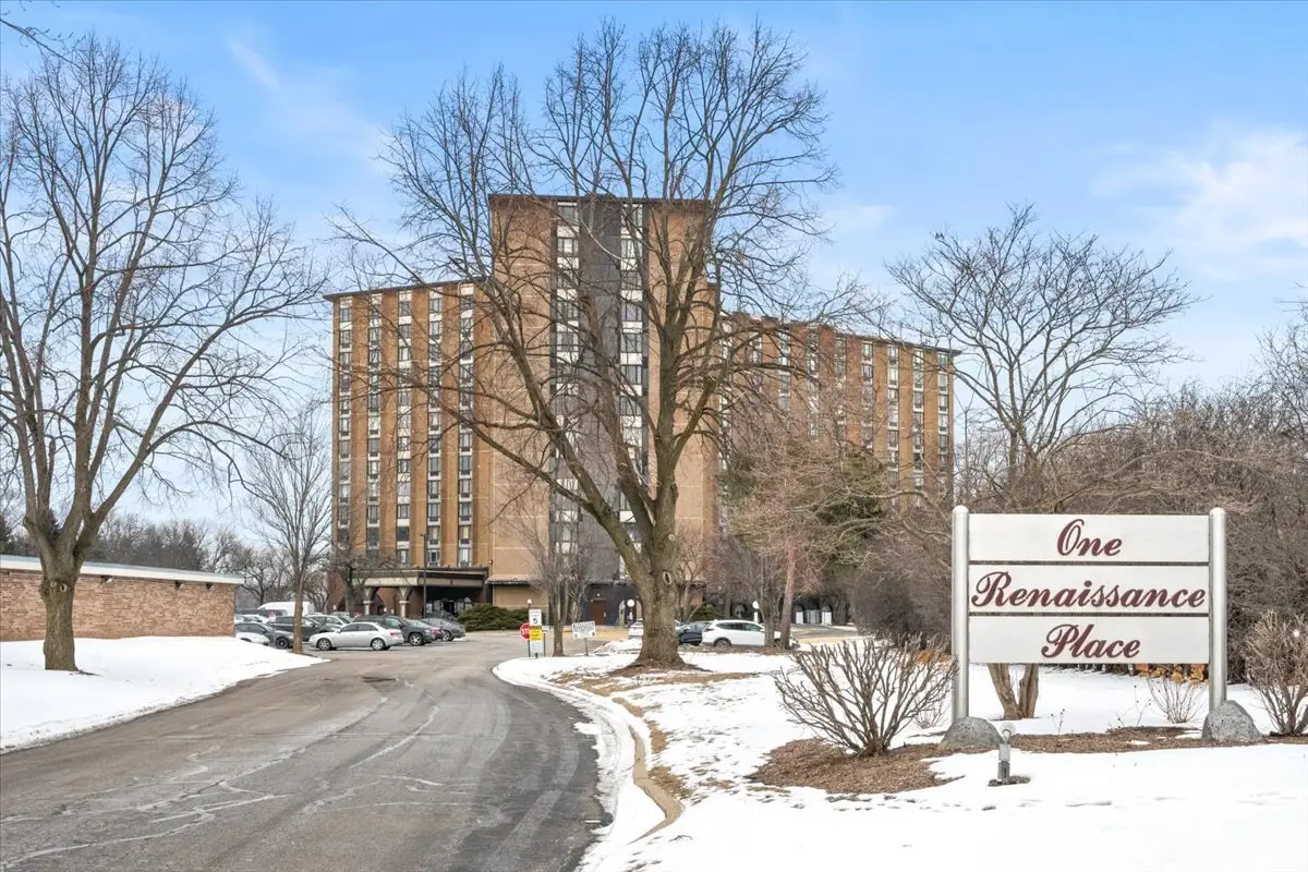 1 Renaissance Place #409, Palatine, IL 60067 - Image #1