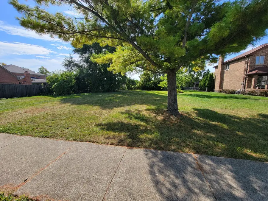 8615 W Park Lane, Niles, IL 60714 - #2