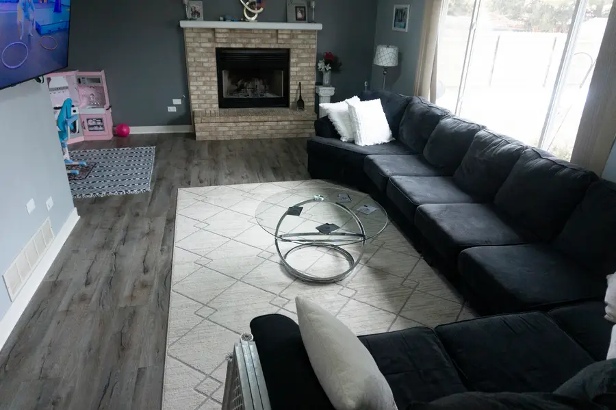 1101 Lindsay Street, Joliet, IL 60431 - Image #3