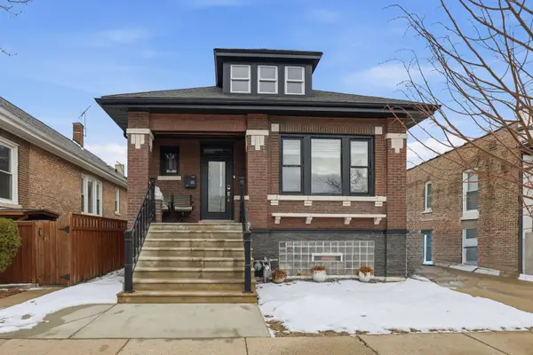 2407 Highland Avenue, Berwyn, IL 60402