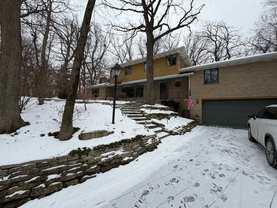 501 Glenwood Trail, Elgin, IL 60120 - #2