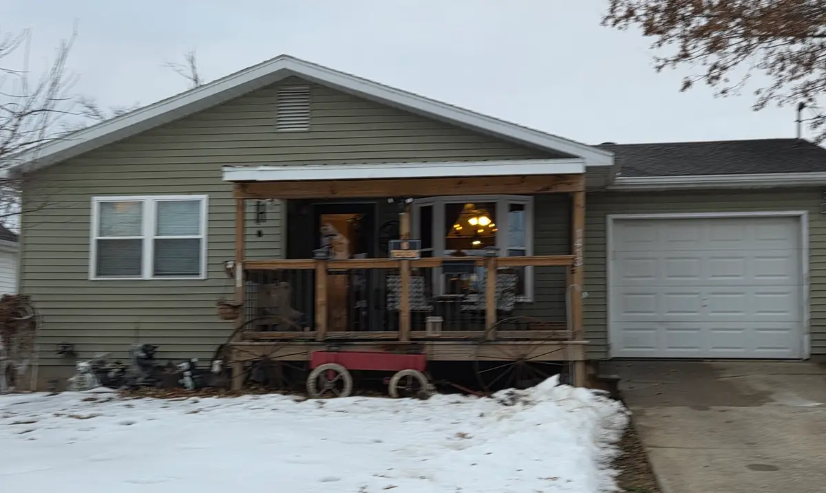 1413 S Mckinley Street, Harrisburg, IL 62946 - #1