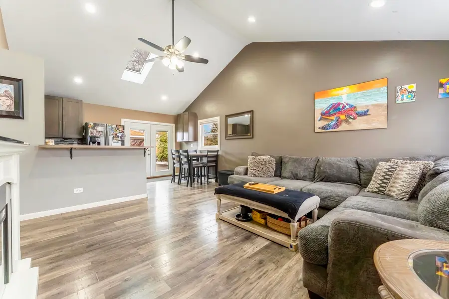 847 Foran Lane, Aurora, IL 60506 - Image #3