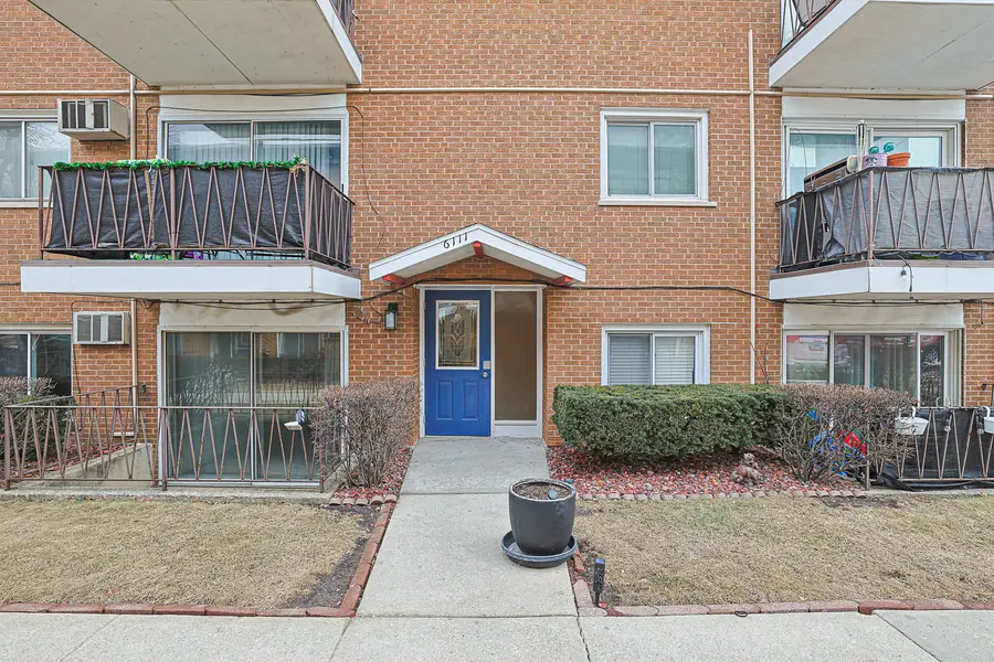 6111 W 64th Place #2, Chicago, IL 60638 - #2