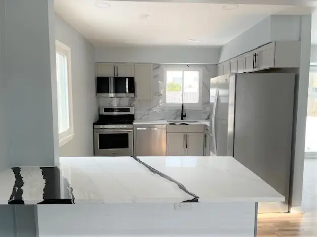 28 Chaucer Lane, Streamwood, IL 60107 - Image #2