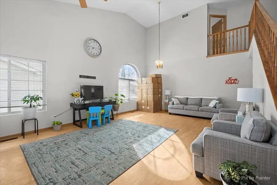 4447 W Lawn Avenue, Waukegan, IL 60085 - #3