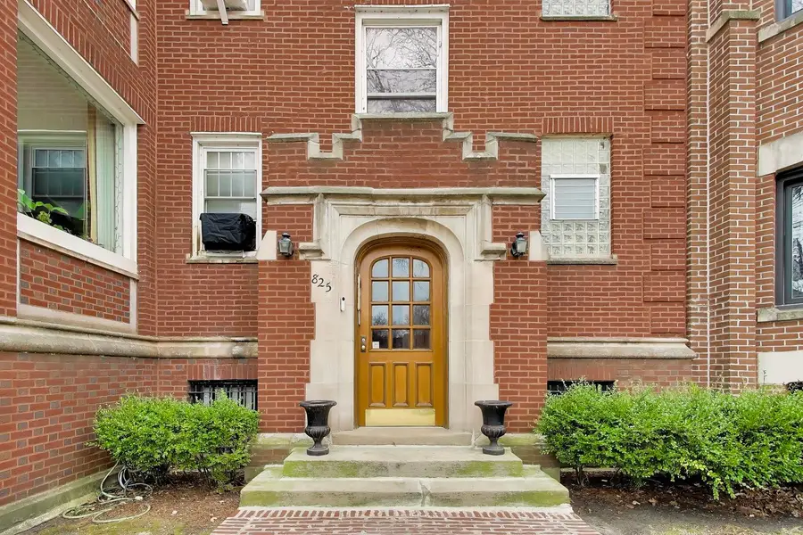 825 E Drexel Square #2, Chicago, IL 60615 - #2