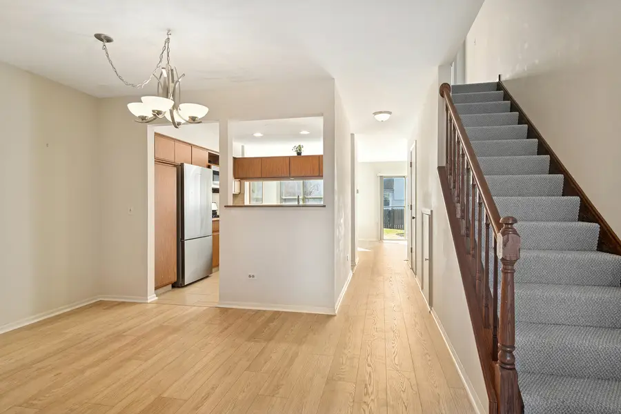 988 Ridgefield Lane, Wheeling, IL 60090 - #2