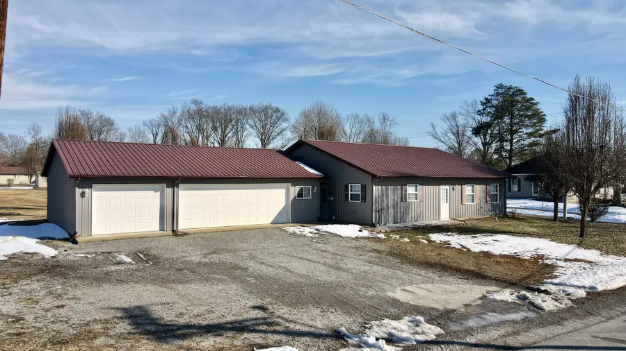 601 S Cherry Street, West Frankfort, IL 62896 - #2